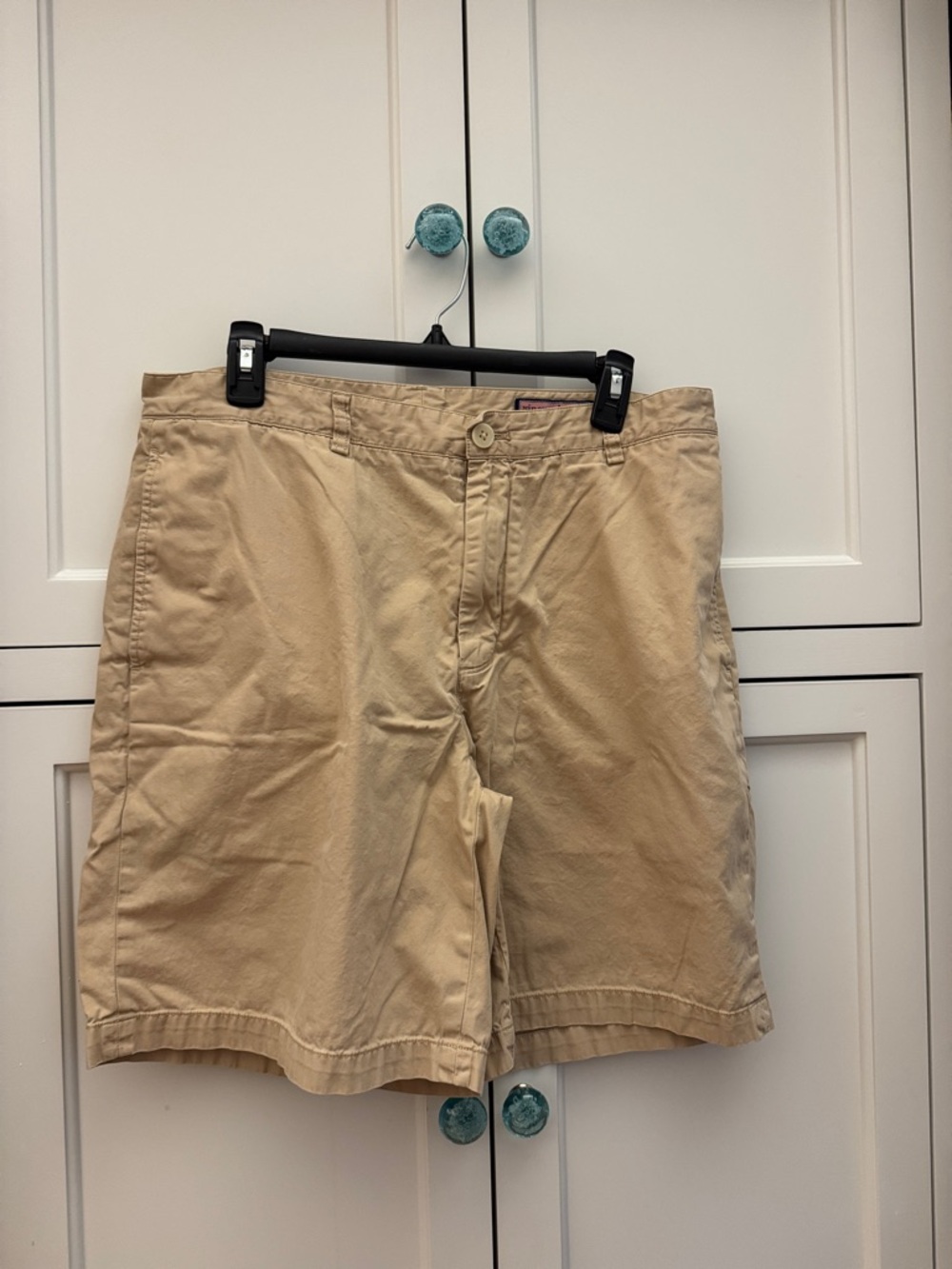 Vineyard Vines Beige Flat-Front Chino Shorts